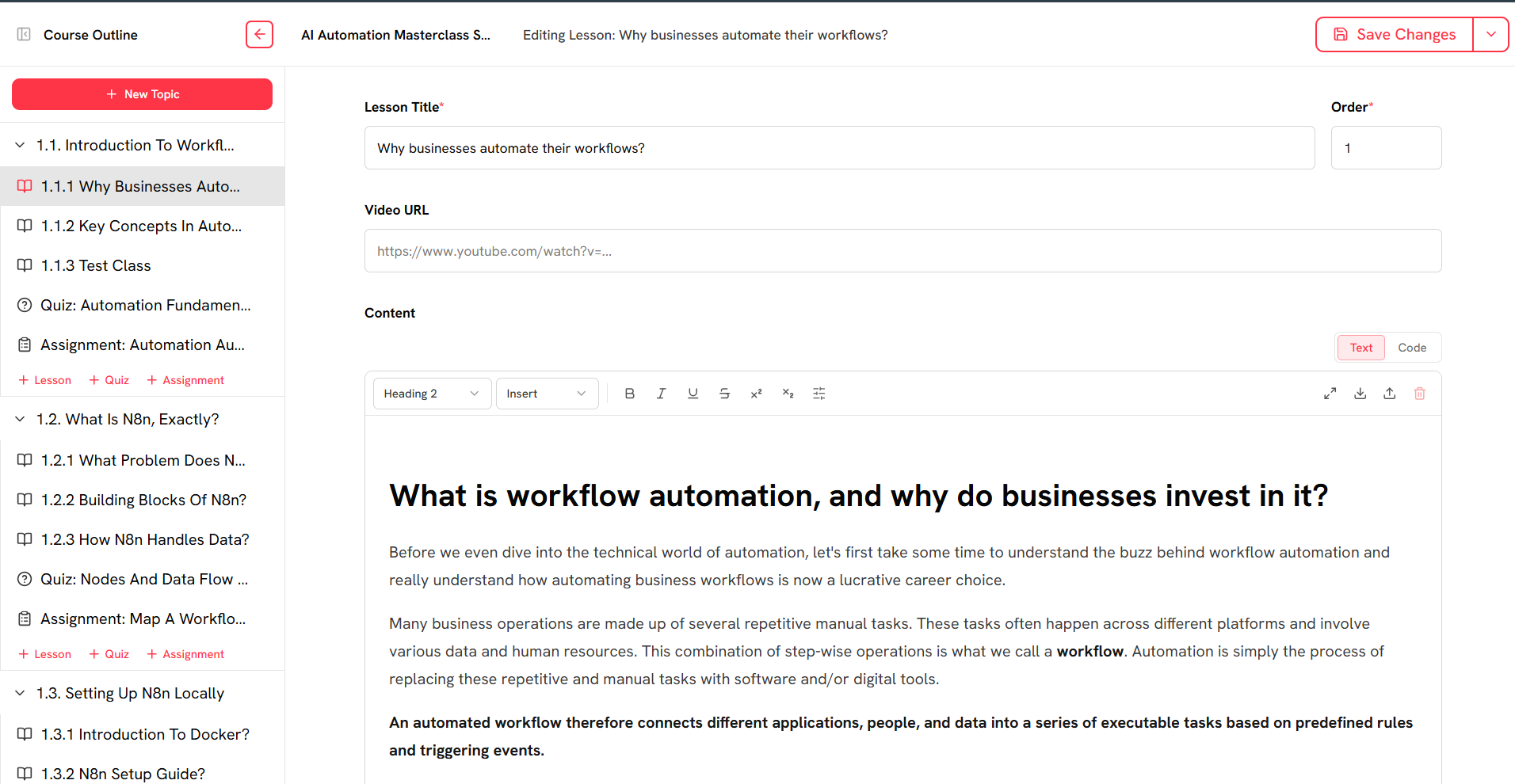 The lesson editor: course outline on the left, the lesson being written on the right